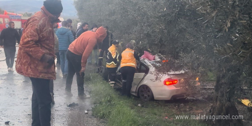 Otomobile çarpışan tanker böyle patladı