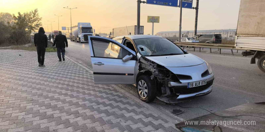 Otomobilin çarptığı adam hayatını kaybetti