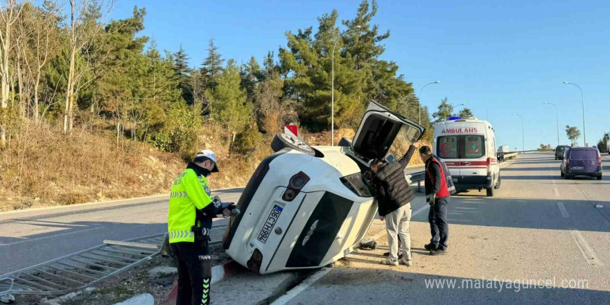 Otomobilin takla attığı kazada 1 kişi yaralandı