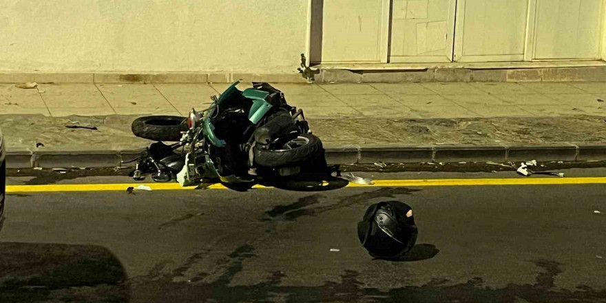Otomobille motosiklet kafa kafaya çarpıştı: 1 ölü