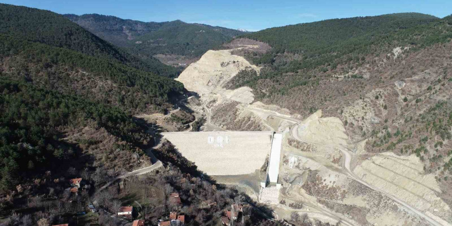 Ova Barajı’nda çalışmaların sonuna gelindi