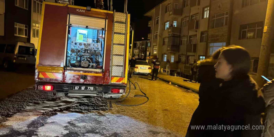 Park halindeki araç, sahibi vefat ettikten 1 ay sonra yandı