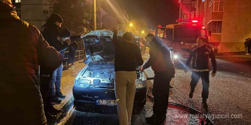 Park halindeki araç, sahibi vefat ettikten 1 ay sonra yandı