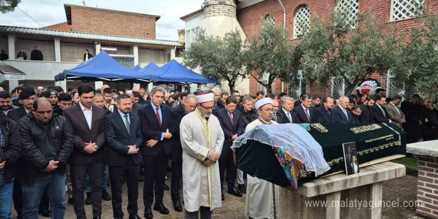 Patlamada hayatını kaybeden 21 yaşındaki Tuğba Demir son yolculuğuna uğurlandı