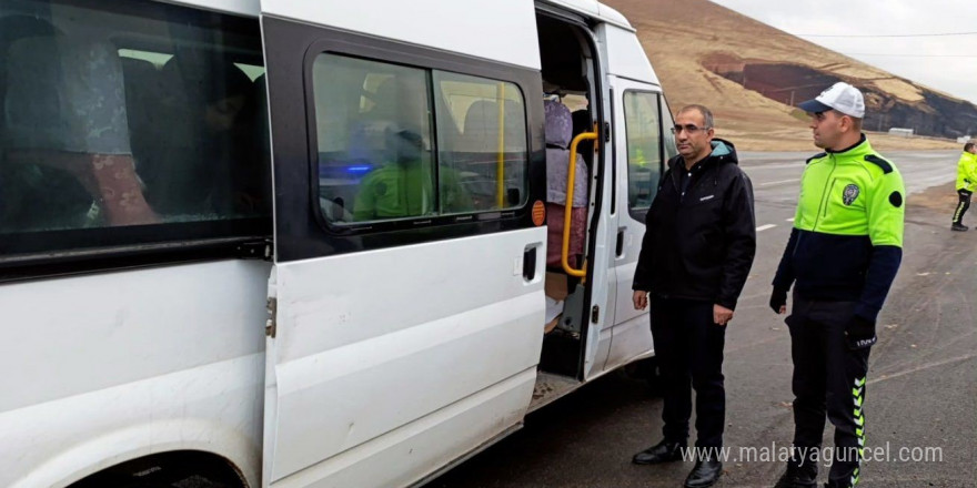 Patnos’ta öğrenci taşıma araçlarında güvenlik denetimi yapıldı