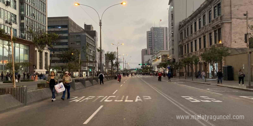 Peru’da şiddet olayları nedeniyle otobüs şoförleri 3’üncü kez greve gitti