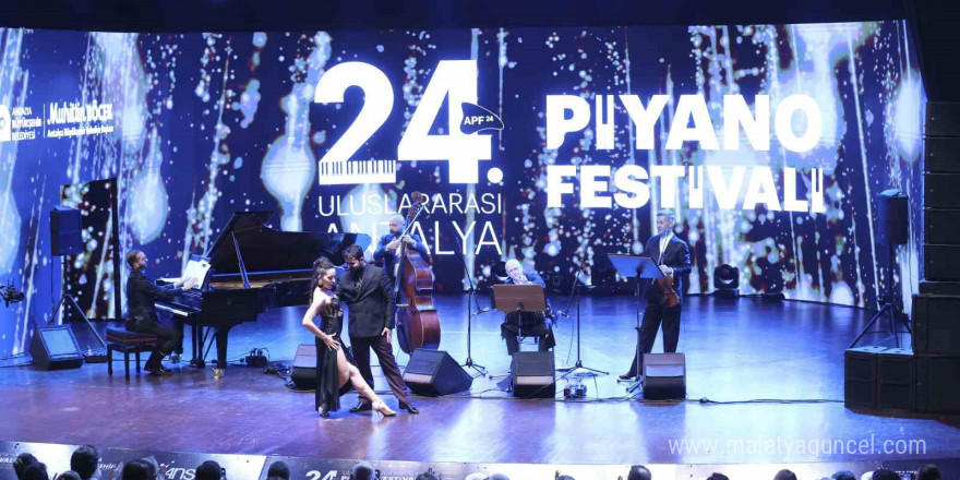 Piyano Festivali’nde tango rüzgarı esti