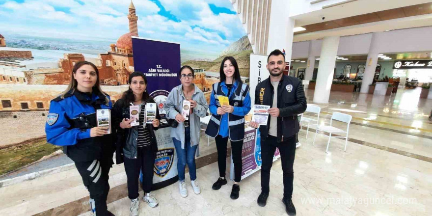 Polis ekipleri, Siberay projesi ile öğrencileri siber suçlara yönelik bilgilendirdi