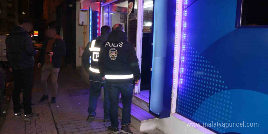 Polis ekiplerinden geniş çaplı denetim