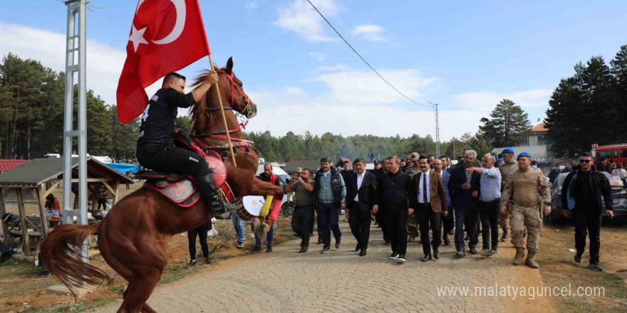 Refahiye’de 7. Dumanlı Gençlik ve Doğa Festivali yapıldı