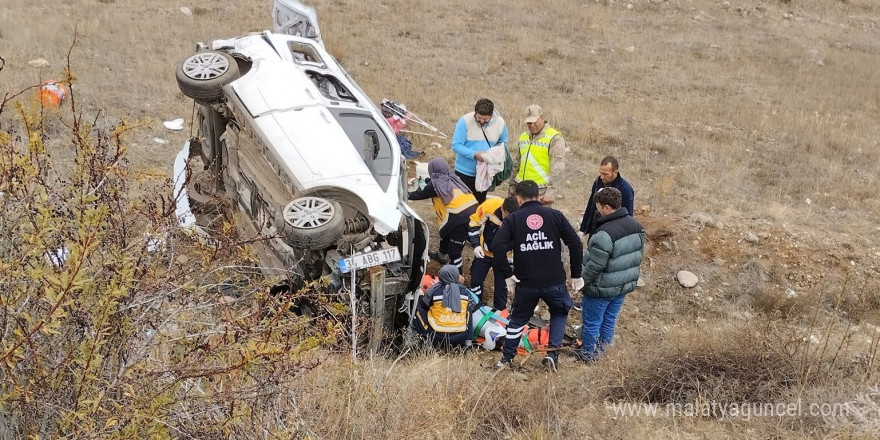 Refahiye’de trafik kazası: 4 yaralı