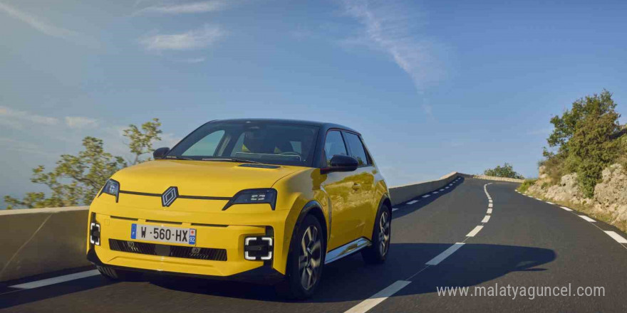 Renault 5 E-Tech %100 Elektrikli test sürüşleri Nice’te gerçekleşiyor