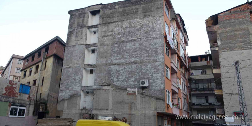 Rize’de kamulaştırma bedeline pankartlı tepki