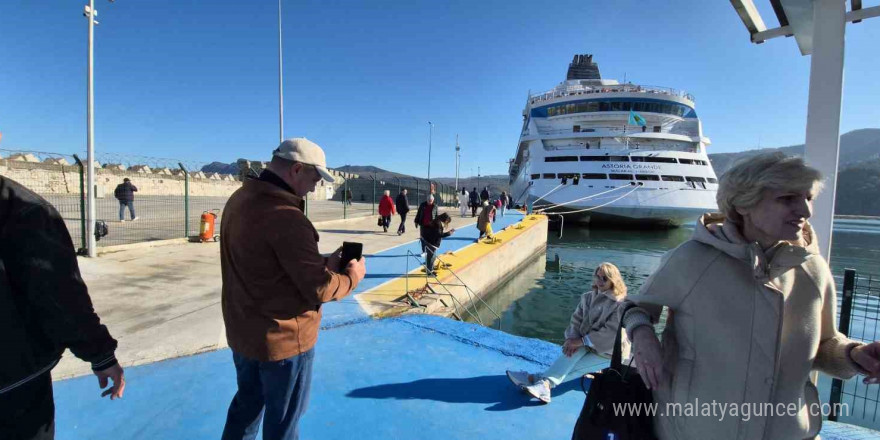 Rus turistler bu kez erken döndü