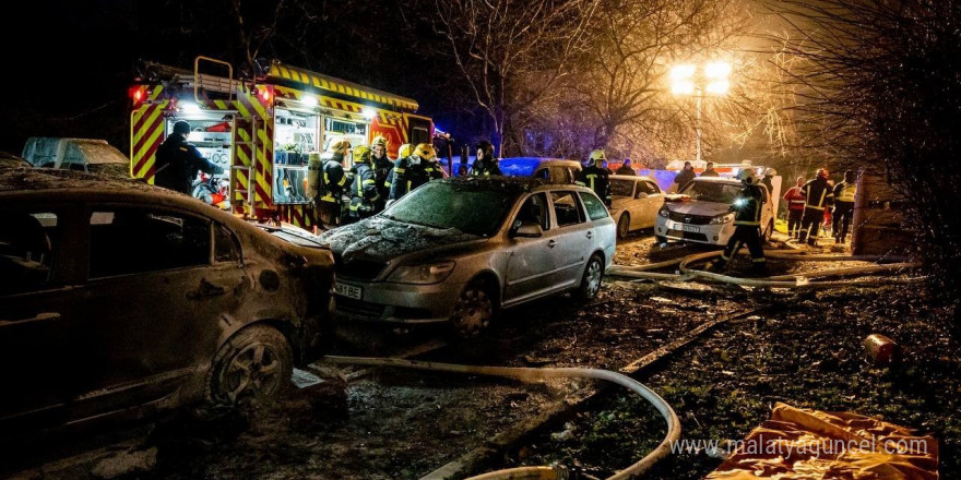 Rusya, Ukrayna’da sivillerin bulunduğu binayı vurdu: 1 ölü