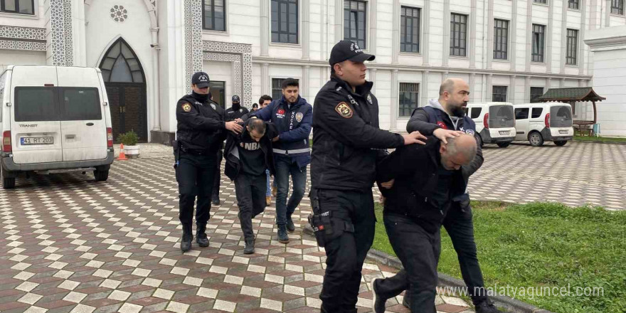 Sadece gözleri gözüküyordu, çetenin düğümünü polis çözdü