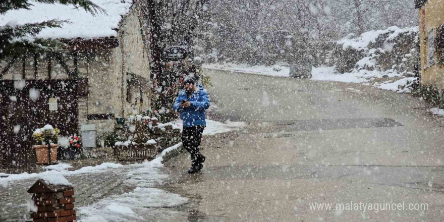 Safranbolu’da kar güzelliği