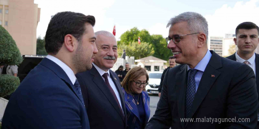 Sağlık Bakanı Memişoğlu, Gaziantep’te