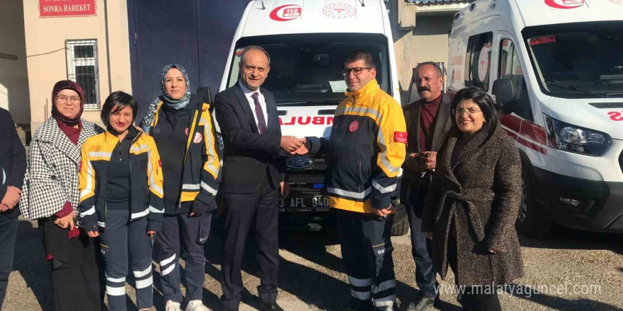 Sağlık Bakanlığından Elazığ’a tam donanımlı 6 ambulans