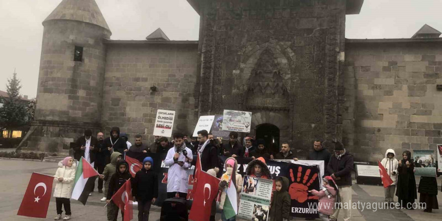 Sağlık çalışanları protestolarını 52’ncü haftada sürdürdü