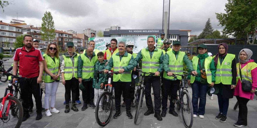 ’Sağlıklı yaşamın keyfini birlikte sürelim’ sloganı ile pedal çevirdiler