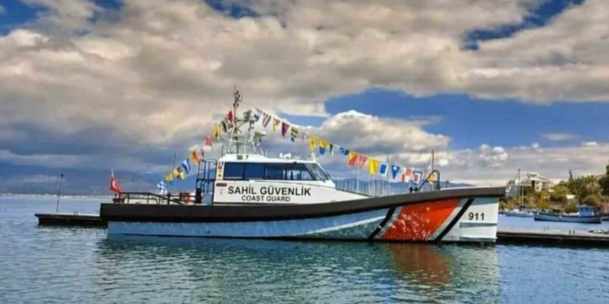 Sahil Güvenlik botları ziyarete açıldı