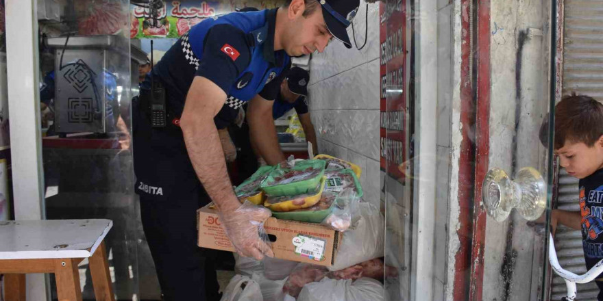 Şahinbey Belediyesi zabıta ekipleri vatandaşın sağlığı için çalışıyor