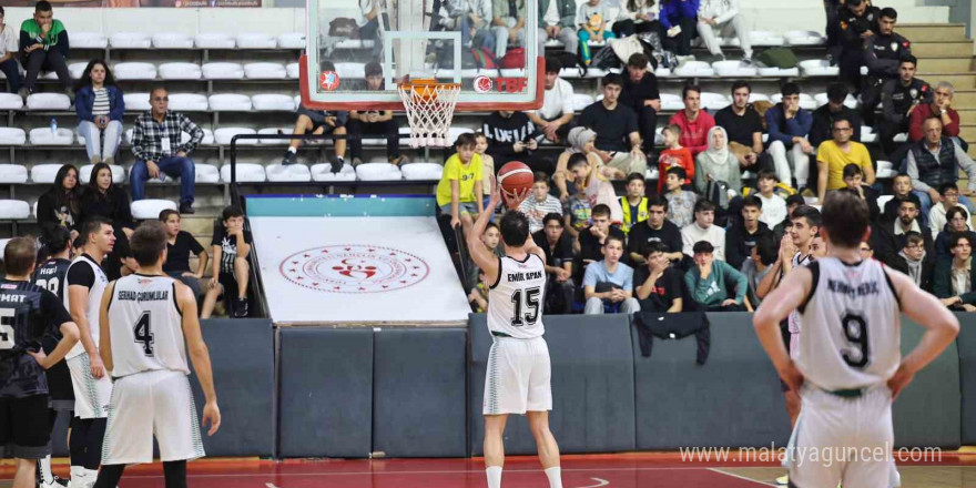 Sakarya Büyükşehir Basket sezonun ilk yarısını seyircisi önünde kapatıyor