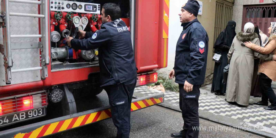 Sakarya’da şehir merkezinde korkutan yangın