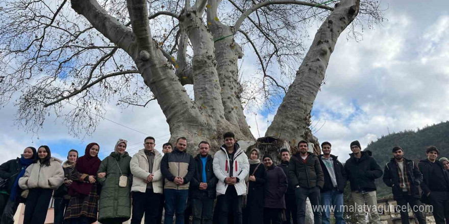 Sakarya’nın tarihini ve doğal harikalarını Büyükşehirle keşfettiler