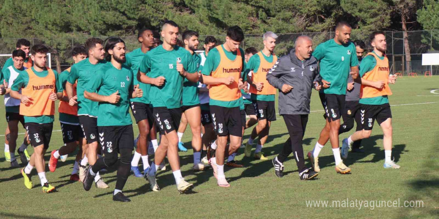 Sakaryaspor, İstanbulspor mesaisinde