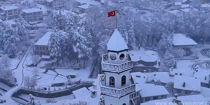 'Sakin şehir' Göynük beyaz örtüyle kaplandı