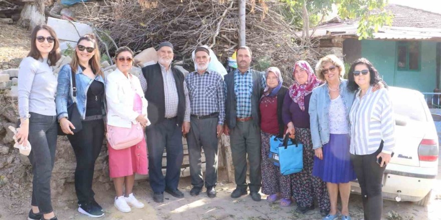 Salihli’nin Çelikli Mahallesi’nde yüzler gülüyor