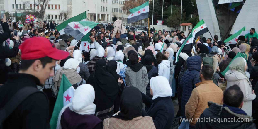 Şam’da kutlamalar devam ediyor