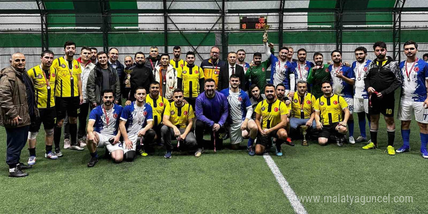 Samsun’da 112 Acil Sağlık Hizmetleri Futbol Turnuvası tamamlandı