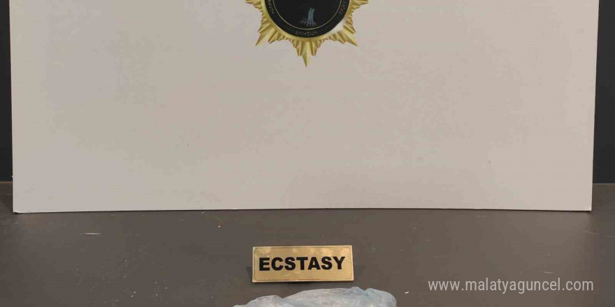 Samsun’da 165 adet ecstasy hap ele geçirildi