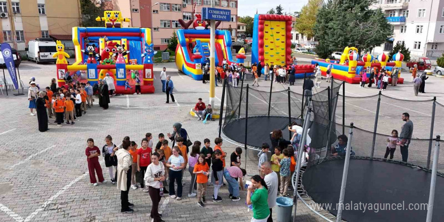 Samsun’da çocuk şenlikleri devam ediyor