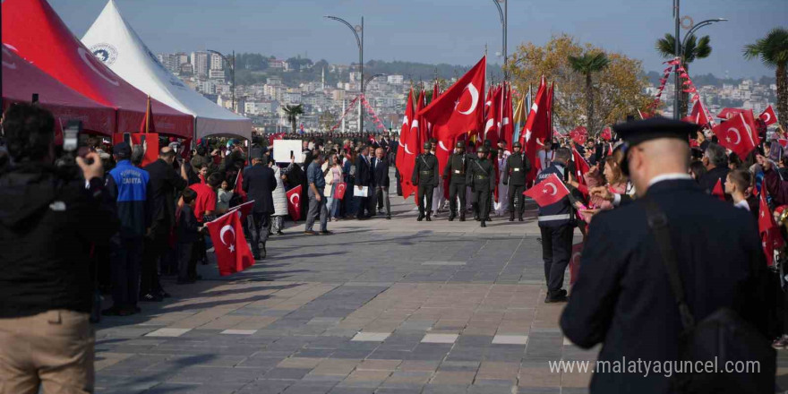 Samsun’da Cumhuriyet’in 101. yılı coşkuyla kutlandı