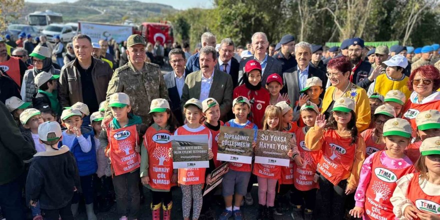 Samsun’da Milli Ağaçlandırma Günü: 100 bin fidan toprakla buluştu