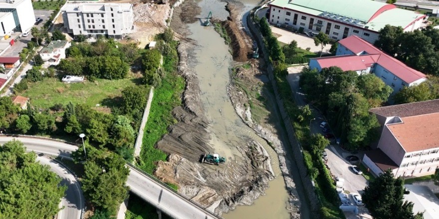 Samsun’da taşkına neden olan akarsular kontrol altına alınıyor