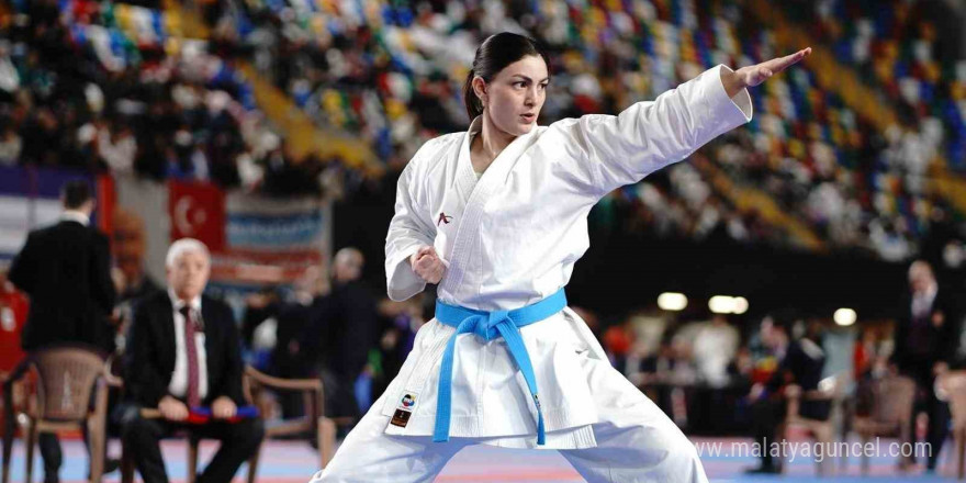 Samsunlu Sinem, Boğaziçi Karate Şampiyonası’nda şampiyon oldu