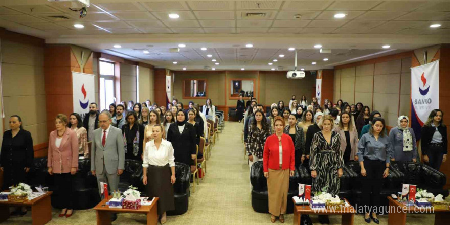 SANKO Üniversitesi’nde “Popüler Diyetler Sağlıklı mı” başlıklı panel düzenlendi