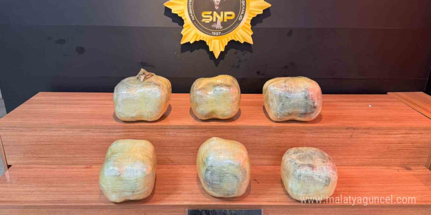 Şanlıurfa’da 14 kilo 450 gram skunk ele geçirildi