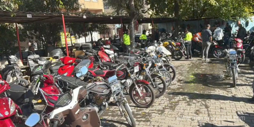 Şanlıurfa’da çalıntı ve trafiğe çıkması sakıncalı 16 motosiklet ele geçirildi