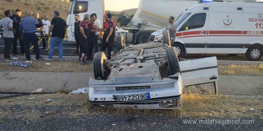 Şanlıurfa’da otomobil devrildi: 5 yaralı