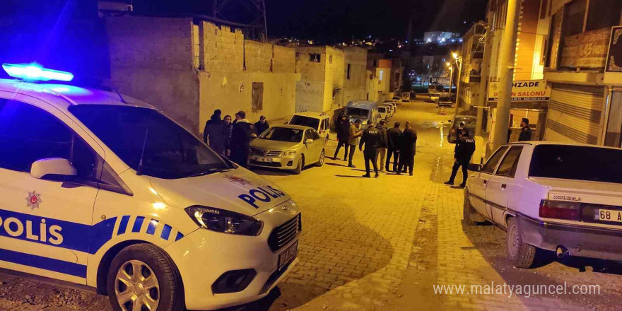 Şanlıurfa’da sokakta silahlı saldırıya uğrayan genç öldü