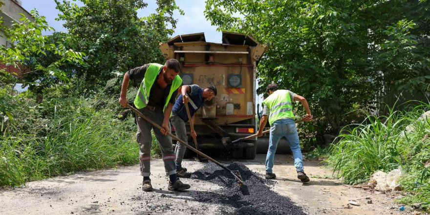 SASKİ’den Erenler’in 23 mahallesine 5 bin 700 metrekarelik asfalt