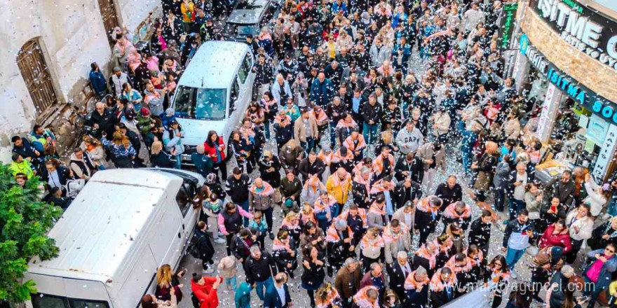 Seferihisar, 24. kez Mandalina Şenliği’nde binleri ağırladı