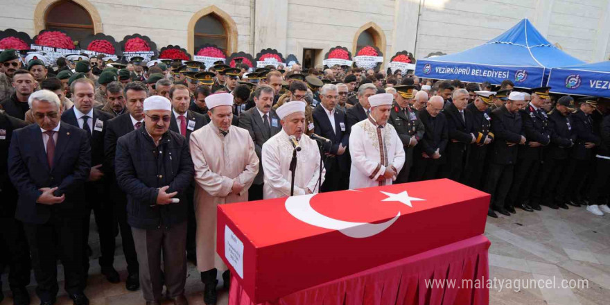 Şehit Teğmen Tunahan Dağlı, son yolculuğuna uğurlandı