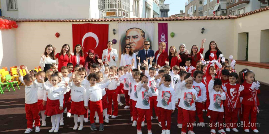 Şehzadeler’in miniklerinde cumhuriyet heyecanı